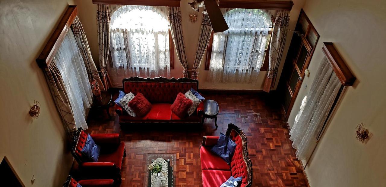 Family Nest Guesthouse Кисуму Экстерьер фото